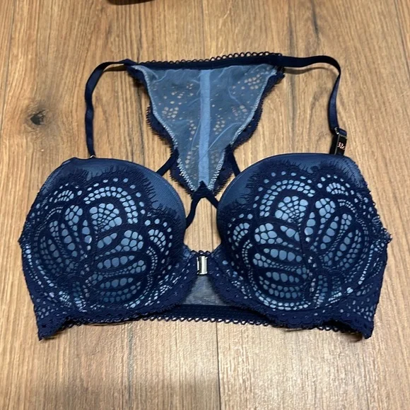 Push up - Picture 1 of 4